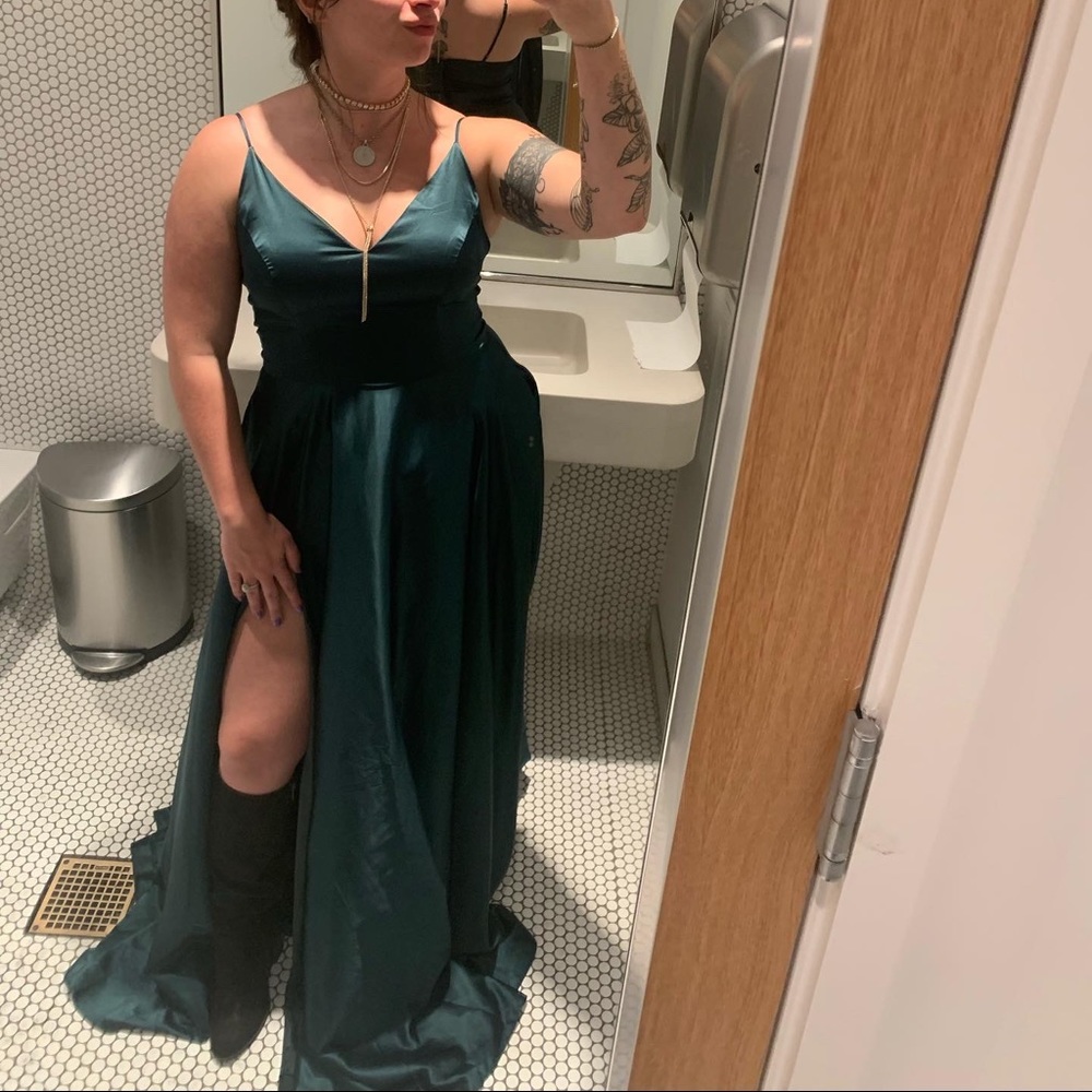 Windsor evening gown 😍